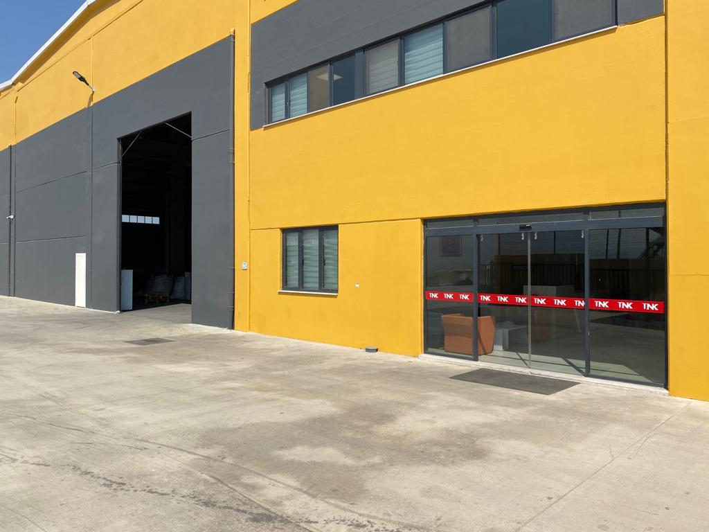 5ccc60ad-c0a5-4d78-8847-15bf094b7ba1-916afb9f592ca105f69f0c4debb0d3f3